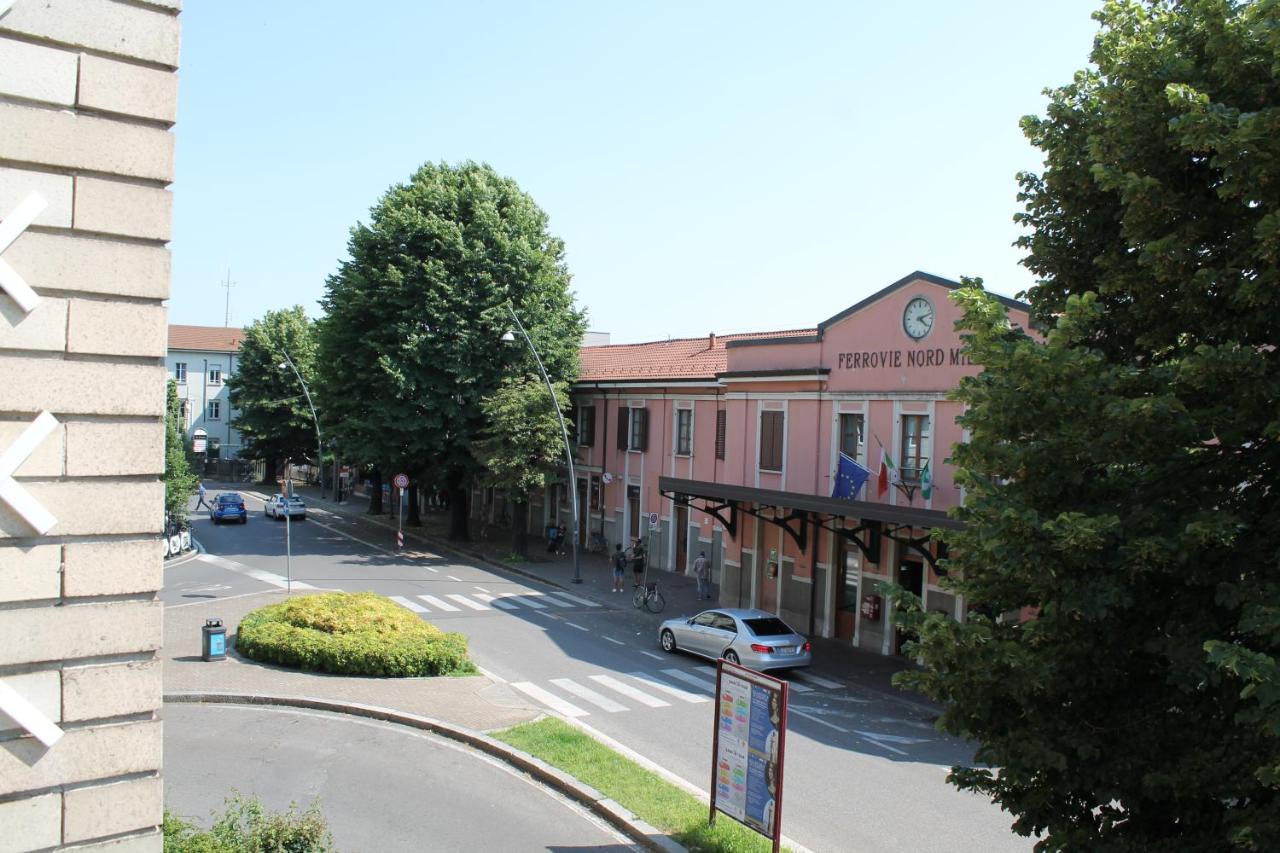 L'Appartamento Della Stazione Di Saronno Extérieur photo